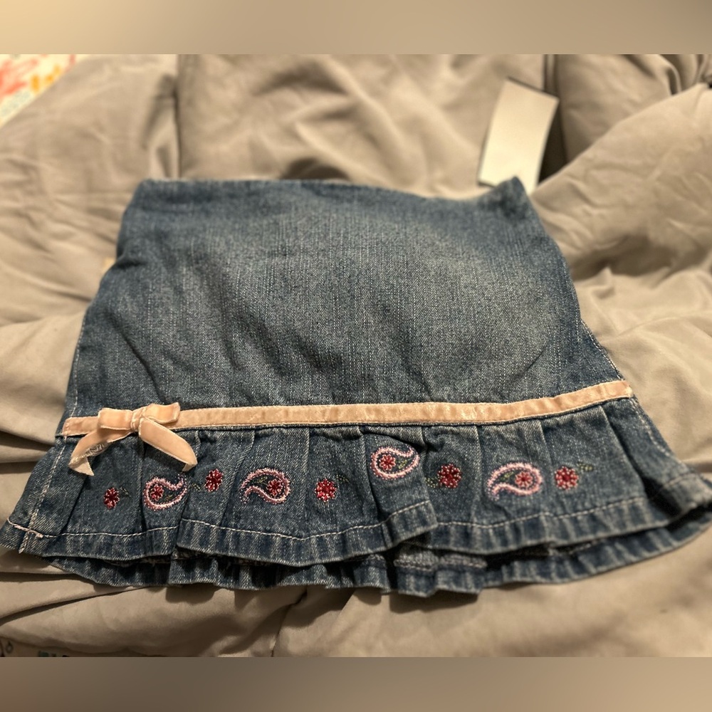 Vintage Jet Set skirt